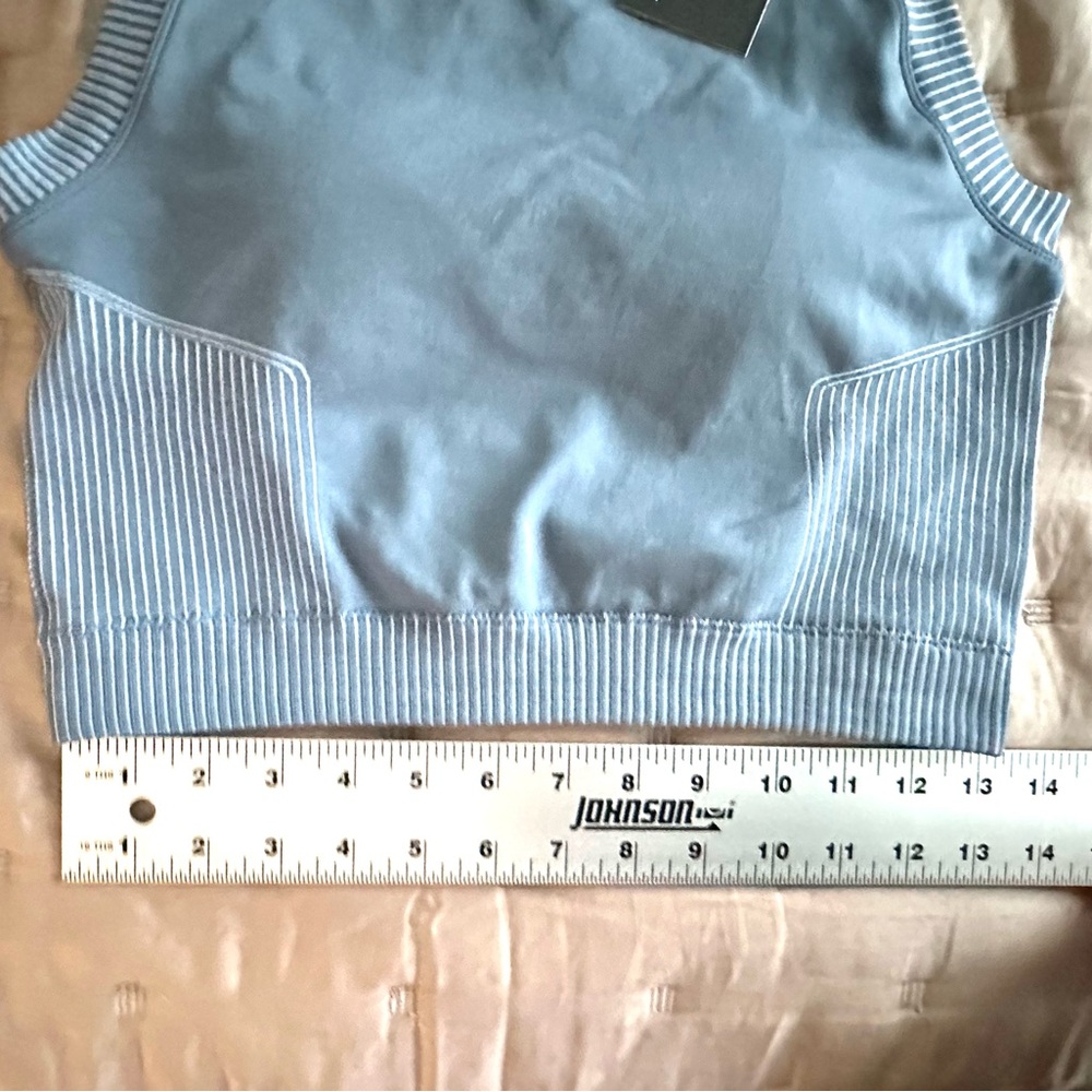 Bailey 44 Sport Blue Workout Yoga Set Size Large
NWT - Picture 6 of 12